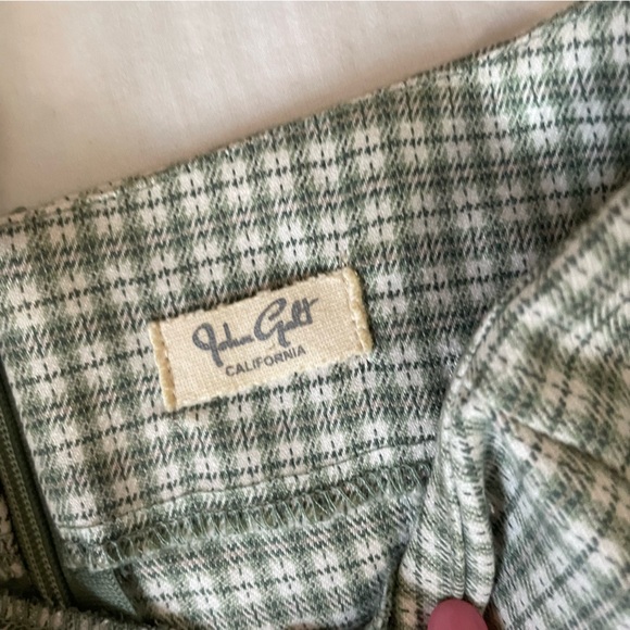 BRANDY MELVILLE JOHN GALT PLAID GREEN MINI SKIRT - Picture 2 of 3